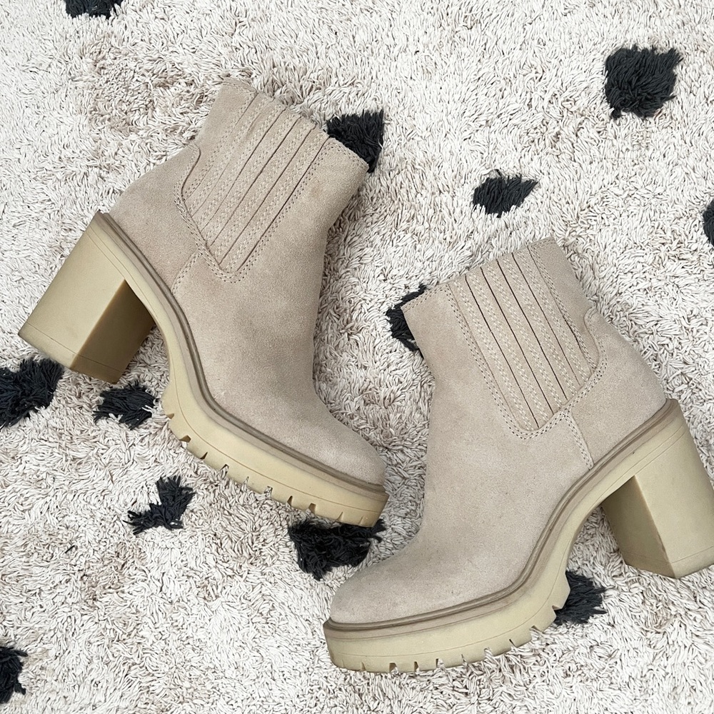 Dolce Vita Caster H2O Booties in Dune Suede 7.5
